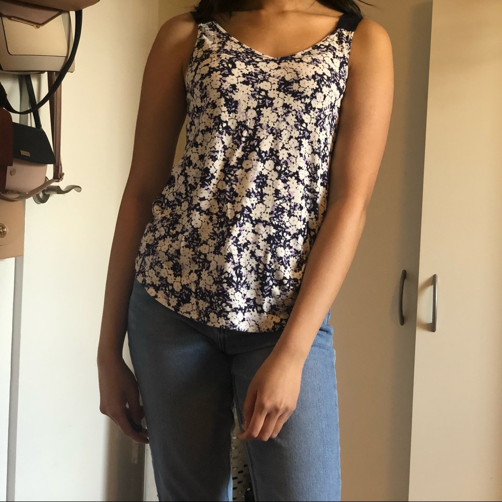 Floral Tank Top - Picture 2 of 2